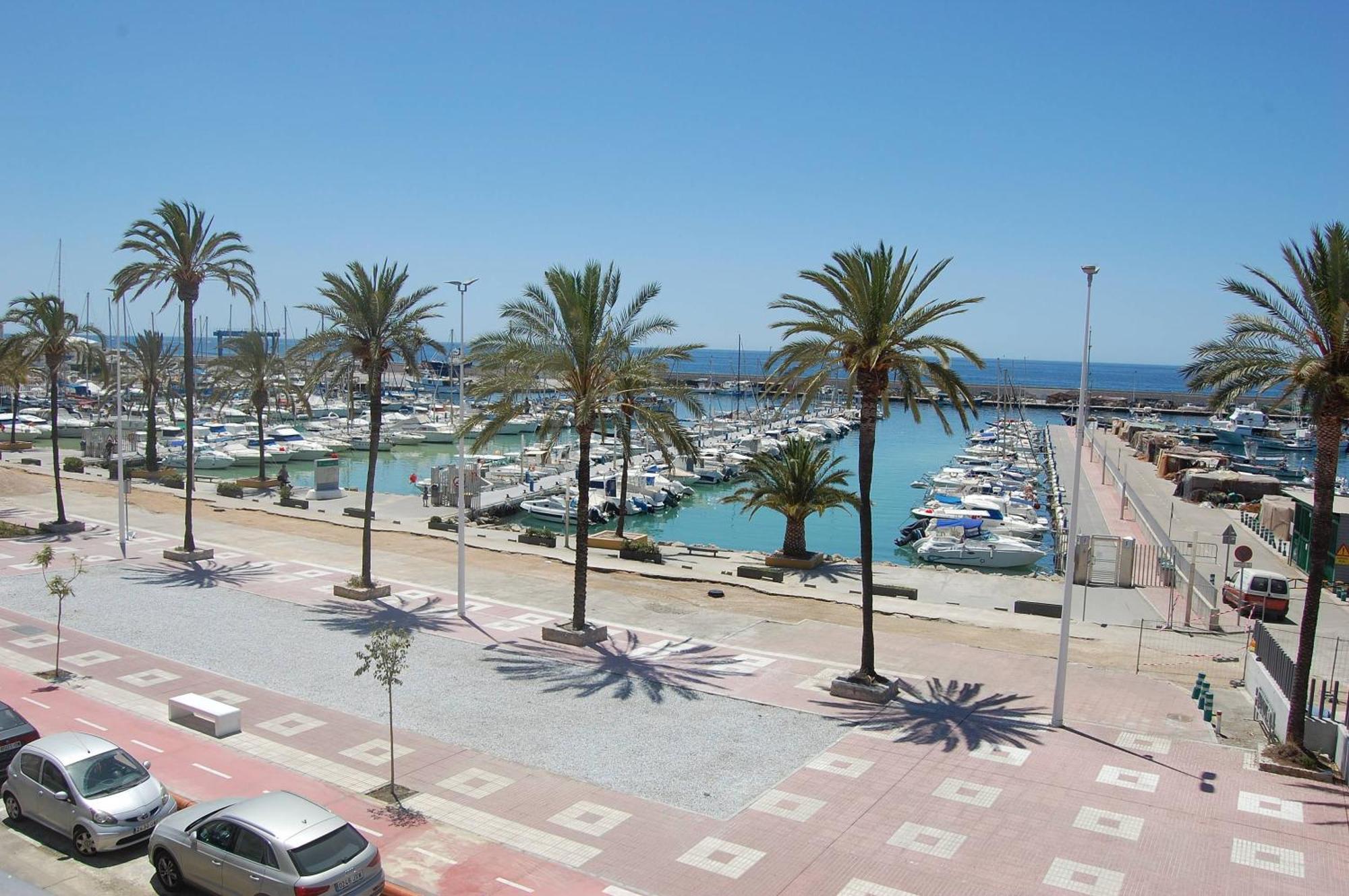 Puerto Caleta Dream - Alojamientos La Torre Caleta De Velez Luaran gambar
