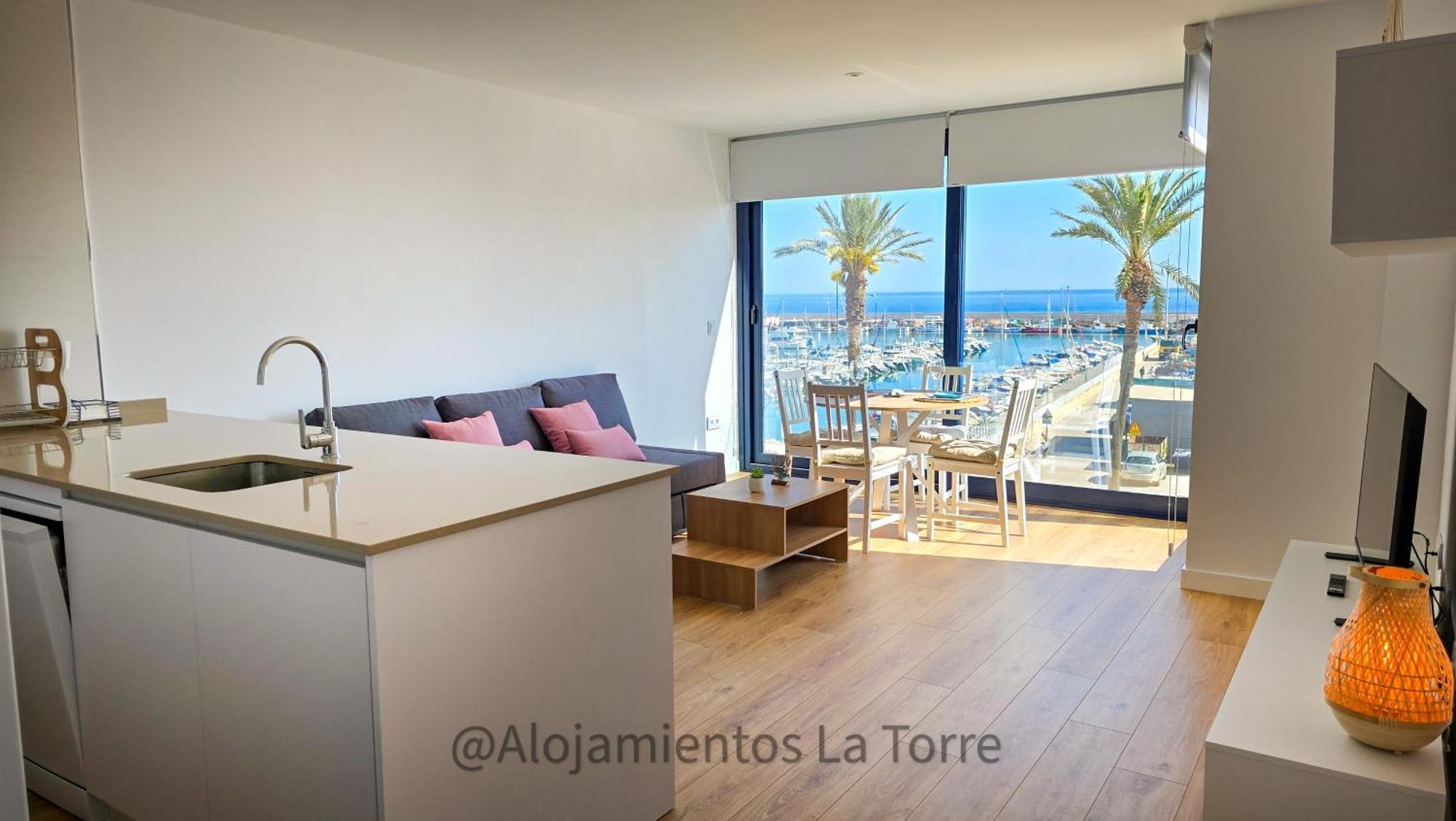 Puerto Caleta Dream - Alojamientos La Torre Caleta De Velez Luaran gambar